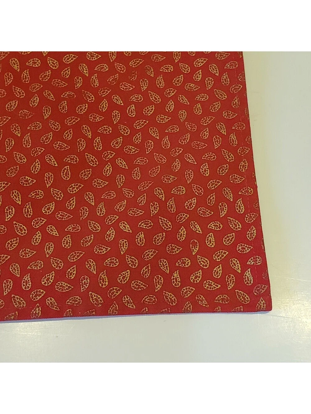 Pier 1 Placemats Red Gold Leaf Set of 5 Cotton Table Decor
